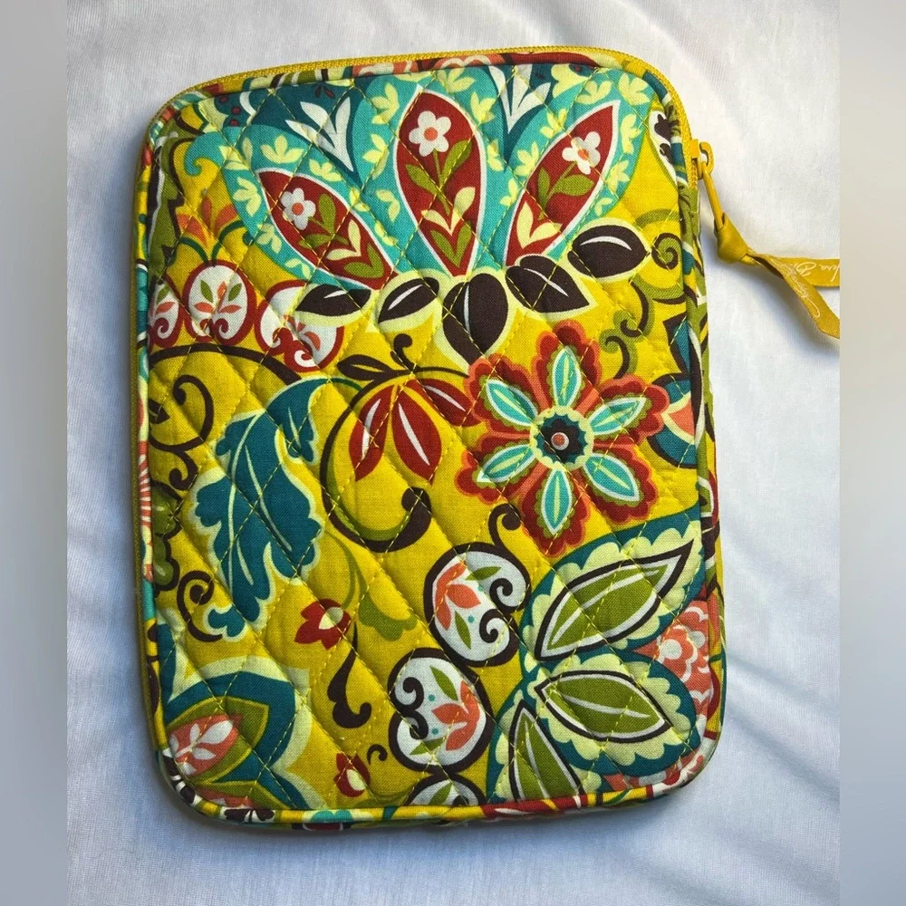 Vera Bradley Tech Accessories - iPad Mini, Kindle, Tablet Sleeve - Yellow - EUC